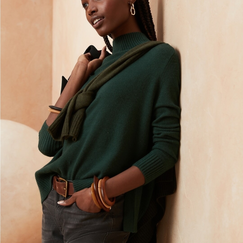 Banana Republic Forest Green Women's Cowl Neck Sweater
